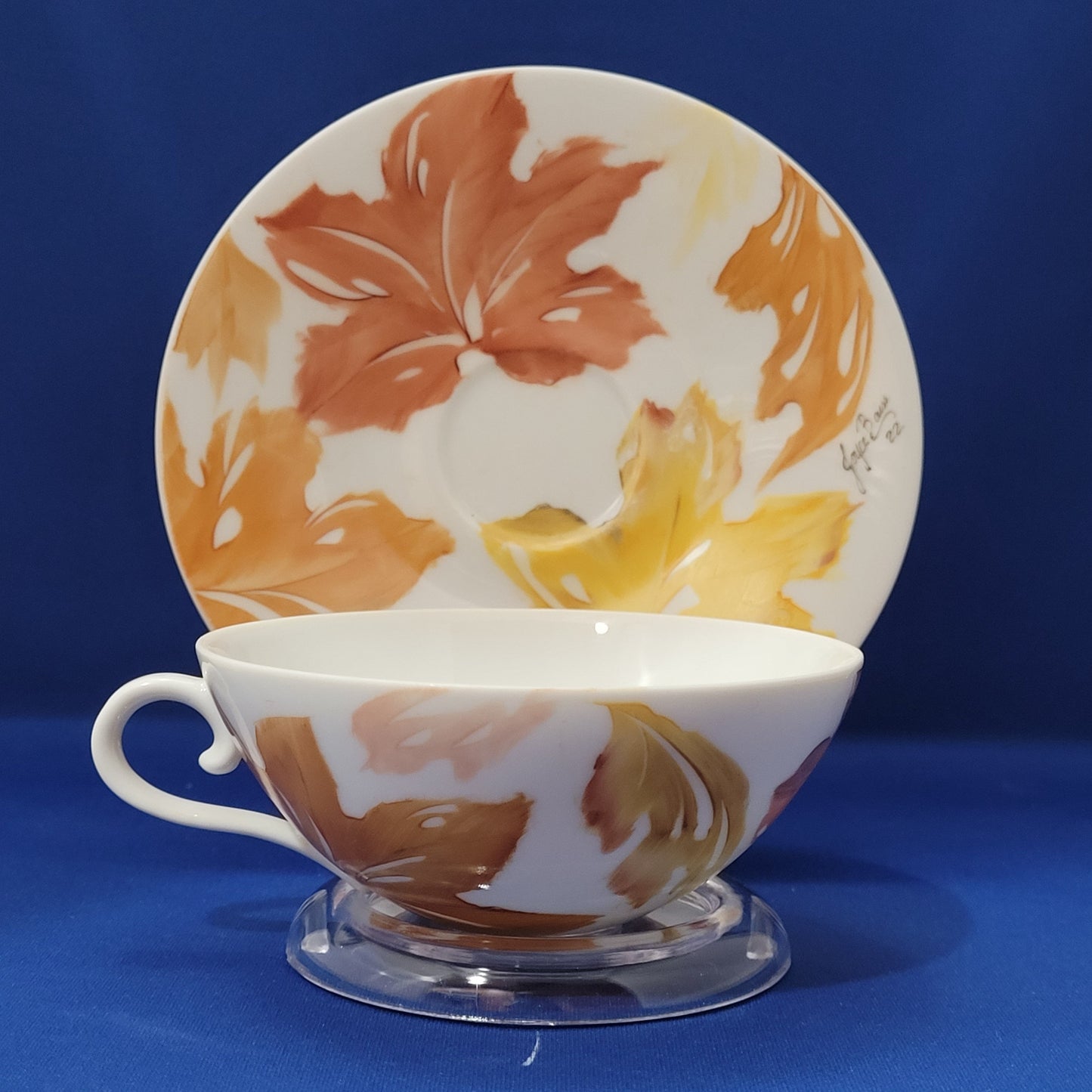 Cup and Tea Cups with Fall design set A