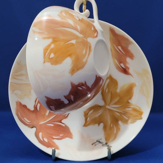 Cup and Tea Cups with Fall design set A